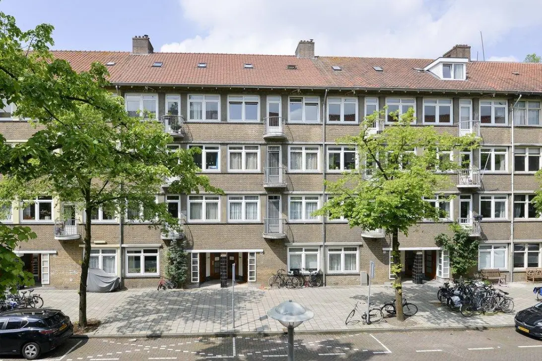 private-rentals for rent on Sassenheimstraat 29 1