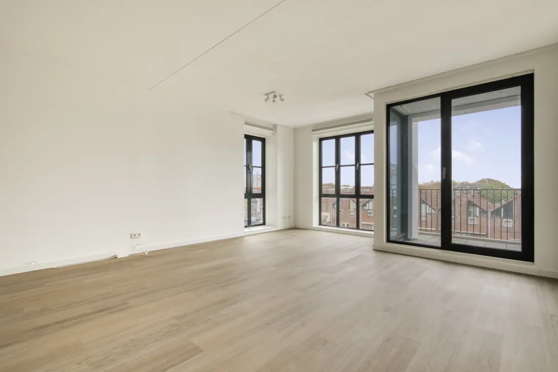 homes for rent on Gedempte Where 46