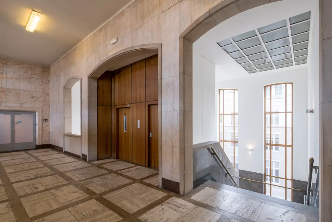 apartments for rent on Westzeedijk 507C C
