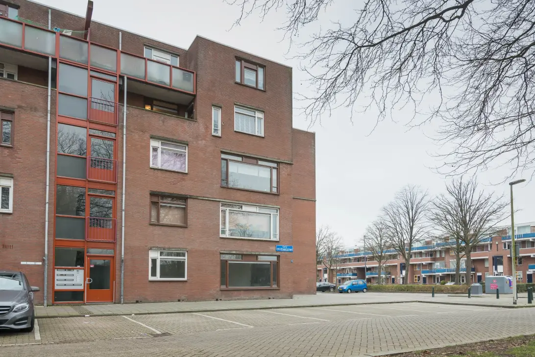 Carry van Bruggensingel 1, Rotterdam
